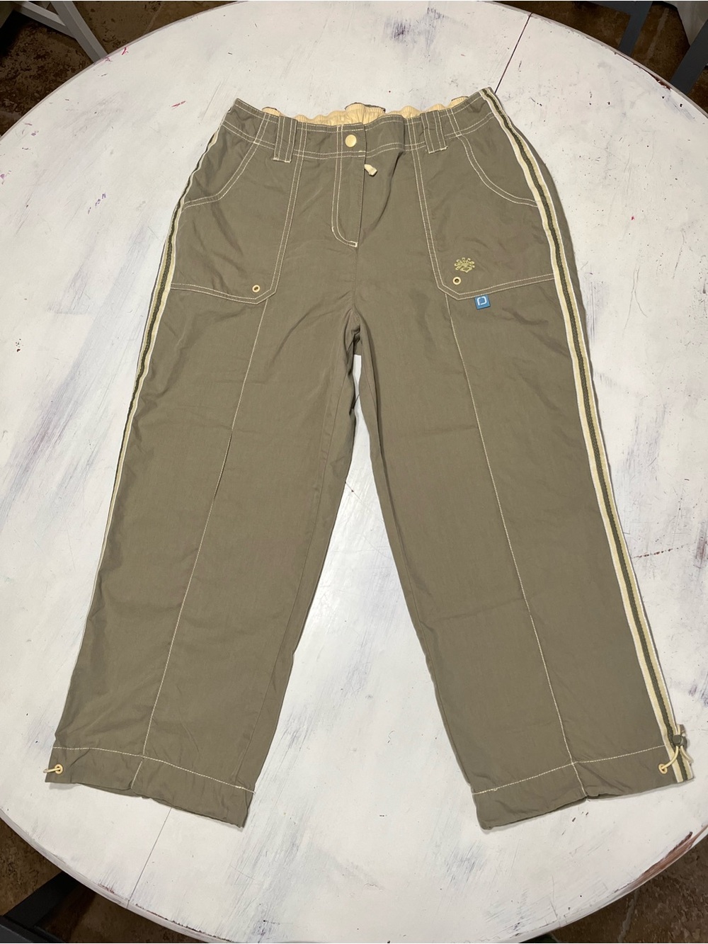 Vintage Y2K Sporty Skater Crop Pants Junior Fit Olive Green